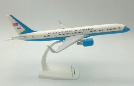 model-samolotu-ppc-boeing-757-200-c32a-usaf-1-200