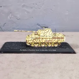 atlas-pz-kpfw-v-panther-ausf-a-sd-kfz-171-1944-skala-1-72-m331