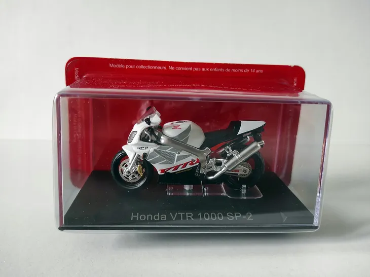 motocykl-honda-vtr-1000-sp-2-1-24-atlas-unikat-stan-zlozenia-calosc-die-cast