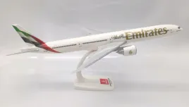 model-boeing-777-300-er-emirates-2023-colors-ppc-1-200