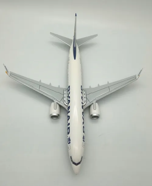 model-boeing-737-max8-ryanair-ei-hgt-1-100-ppc-40-cm-stan-zlozenia-calosc-die-cast