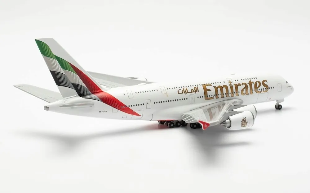 model-samolotu-airbus-a380-emirates-1-500-a6-eog