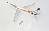 model-samolotu-boeing-737max8-smartwings-1-200-skala-skala-1-200