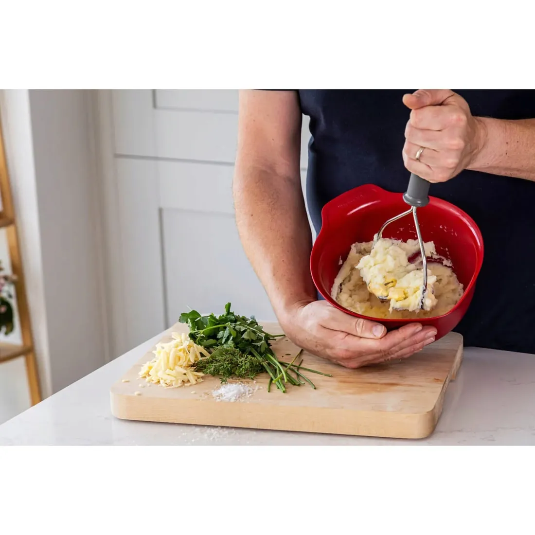 tluczek-do-ziemniakow-kitchenaid-marka-kitchenaid