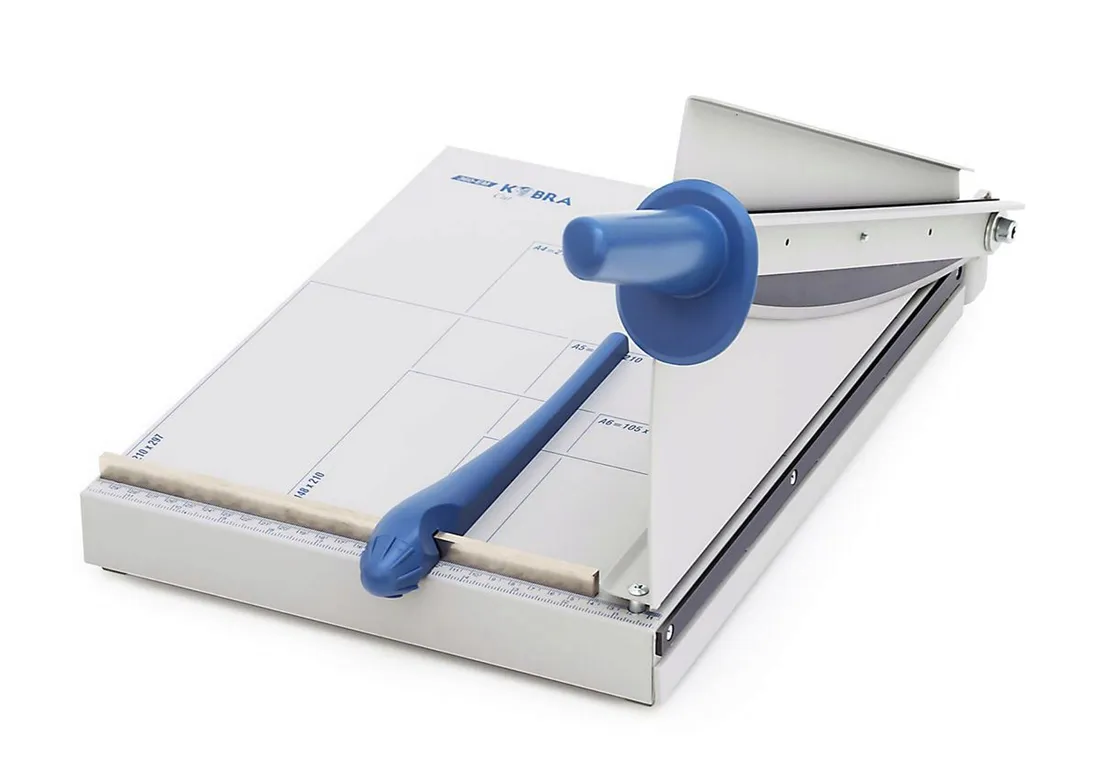 gilotyna-reczna-kobra-rodzaj-gilotyny-reczna