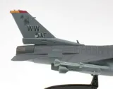f-16c-usaf-2005-ixo-1-100-metal-stan-zlozenia-calosc-die-cast
