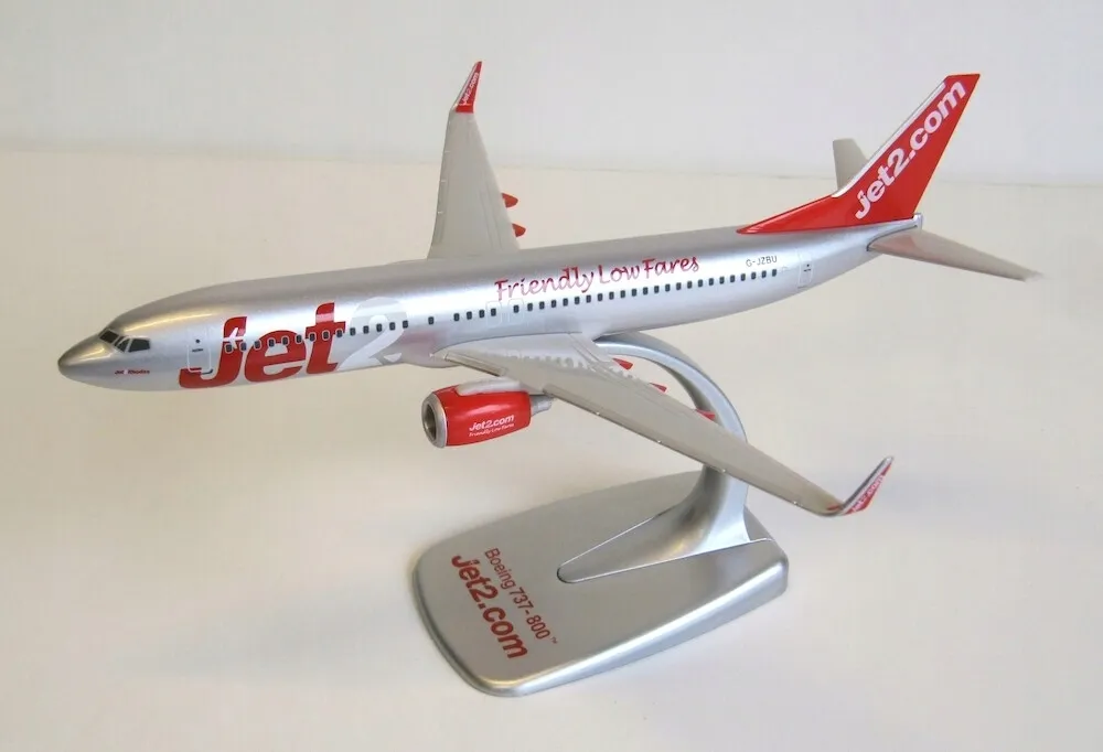 model-samolotu-boeing-737-800-jet2-com-1-200