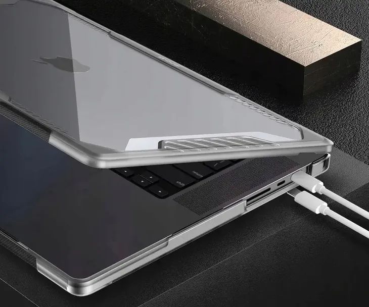 supcase-beetle-clear-etui-do-macbook-pro-14-2021-kod-producenta-843439116481