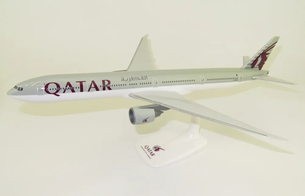 model-samolotu-boeing-777-300-qatar-1-200-ppc