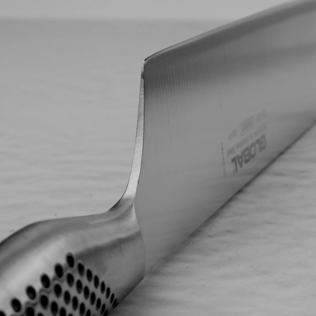 noz-do-warzyw-global-18-cm