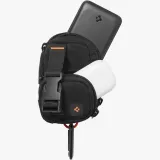torba-spigen-na-telefon-do-magsafe-smukla-2-przegrody-karabinczyk-mocna-marka-spigen