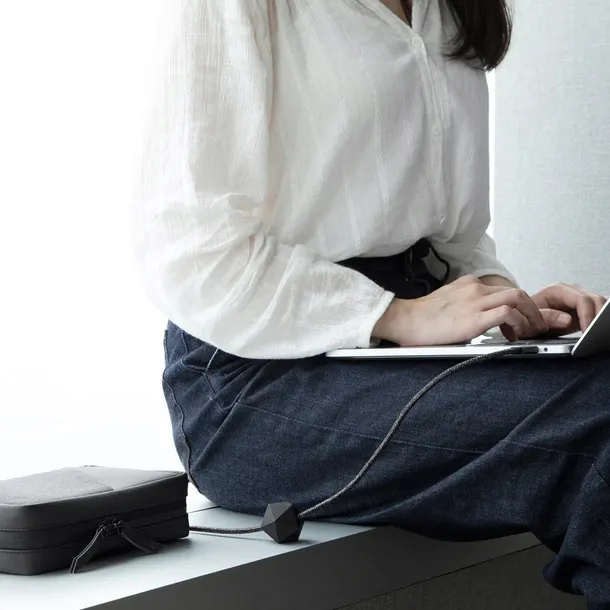 kabel-przewod-ladujacy-usb-c-240-w-do-telefonu-laptopa-native-union-300-cm-marka-native-union