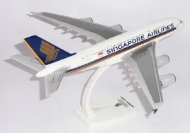 model-samolotu-airbus-a380-singapore-1-250