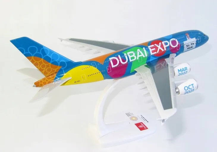 model-airbus-380-800-emirates-destination-dubai-ppc-1-250-model-model-samolotu-airbus-a380-emirates-1-250-magic