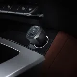 ladowarka-samochodowa-spigen-pc2200-prad-wyjsciowy-3000-ma