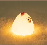 lampka-nocna-masterled-bialy-kolor-bialy