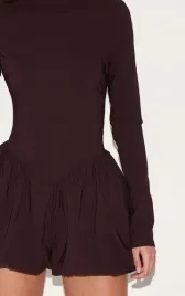 brazowy-klasyczny-kombinezon-z-dlugim-rekawem-gladki-prettylittlething-38