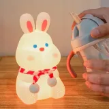 lampka-nocna-masterled-bialy-kat-swiecenia-360-