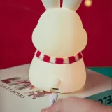 lampka-nocna-masterled-bialy-dlugosc-wysokosc-15-8-cm