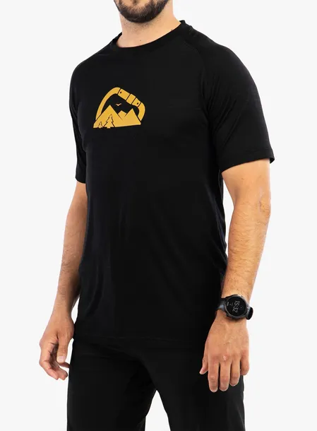 koszulka-z-nadrukiem-sensor-merino-air-pt-summit-black-xxl-dekolt-inny