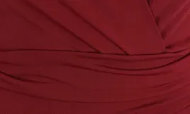 john-zack-bordowy-kombinezon-odkryte-ramiona-38