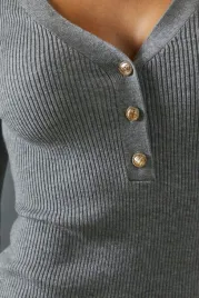 szara-dopasowana-dzianinowa-prazkowana-sukienka-maxi-guziki-misspap-xs-s