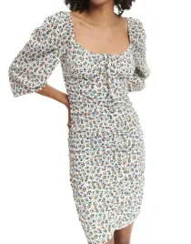 kolorowa-sukienka-wzorzysta-w-kwiatki-gleboki-dekolt-rekaw-3-4-wiazanie