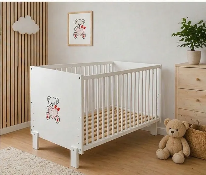Łóżeczko dziecięce 120x60 bukowe PAULA Biala CZERWONE SERCE