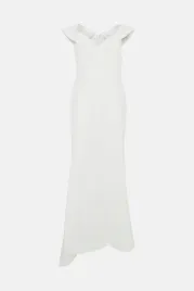 biala-suknia-slubna-tren-gladka-opadajace-rekawy-dopasowana-coast-40