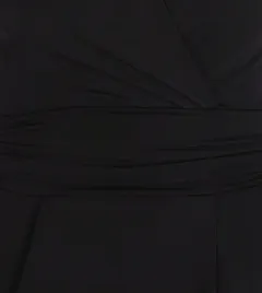 john-zack-czarny-kombinezon-odkryte-ramiona-38