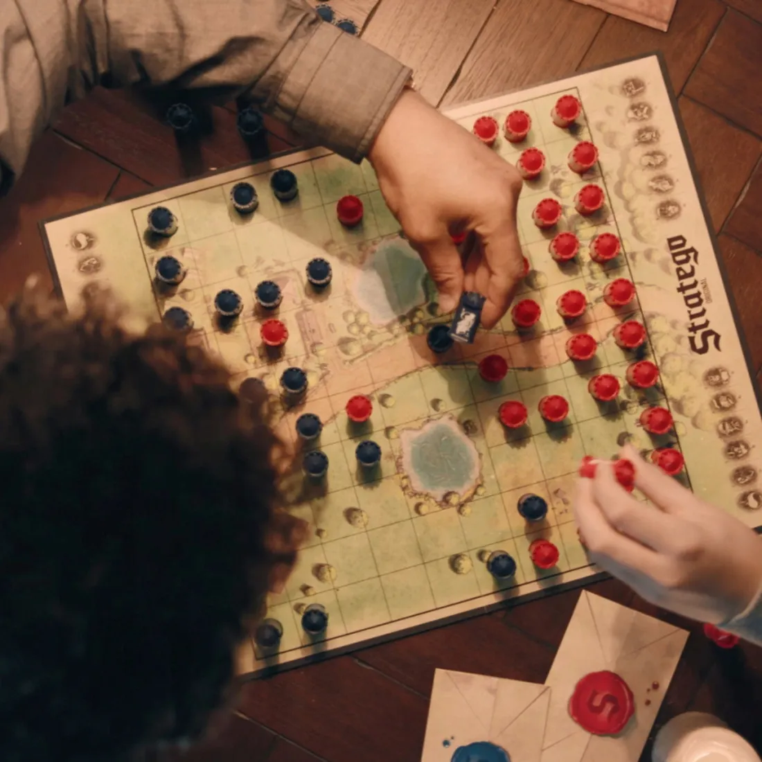 gra-planszowa-stratego-original-jumbo-wiek-gracza-8-11-lat