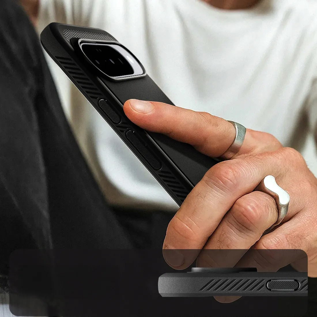 plecki-spigen-do-google-pixel-10-pro-czarny