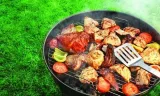grill-weglowy-okragly-z-pokrywa-41cm-lund-99918-wykonanie-rusztu-stalowy