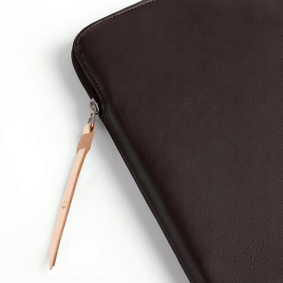 pokrowiec-etui-na-laptopa-tech-protect-13