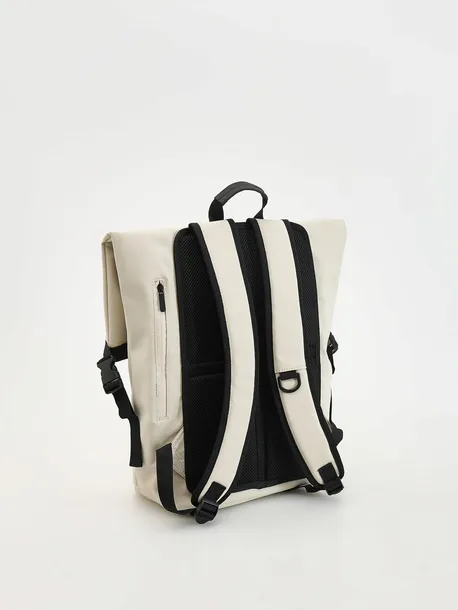 reserved-plecak-miejski-bezowy-wzor-dominujacy-bez-wzoru