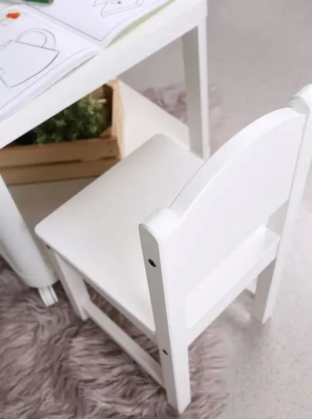 sundvik-biale-krzeselko-dzieciece-kolor-bialy