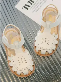 sandaly-biale-klasyczne-na-rzepy-mmg-baby-22