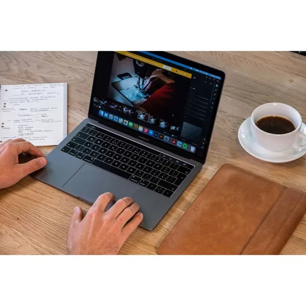 etui-fixed-do-macbook-air-136-2022-m2-case-certyfikat-ce