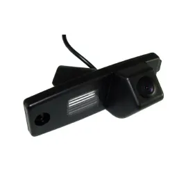 kamera-cofania-toyota-high-lander-w-miejsce-lampki