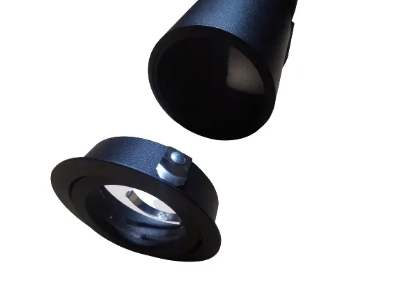 spot-okragly-bowi-czarny-dlugosc-wysokosc-16-5-cm