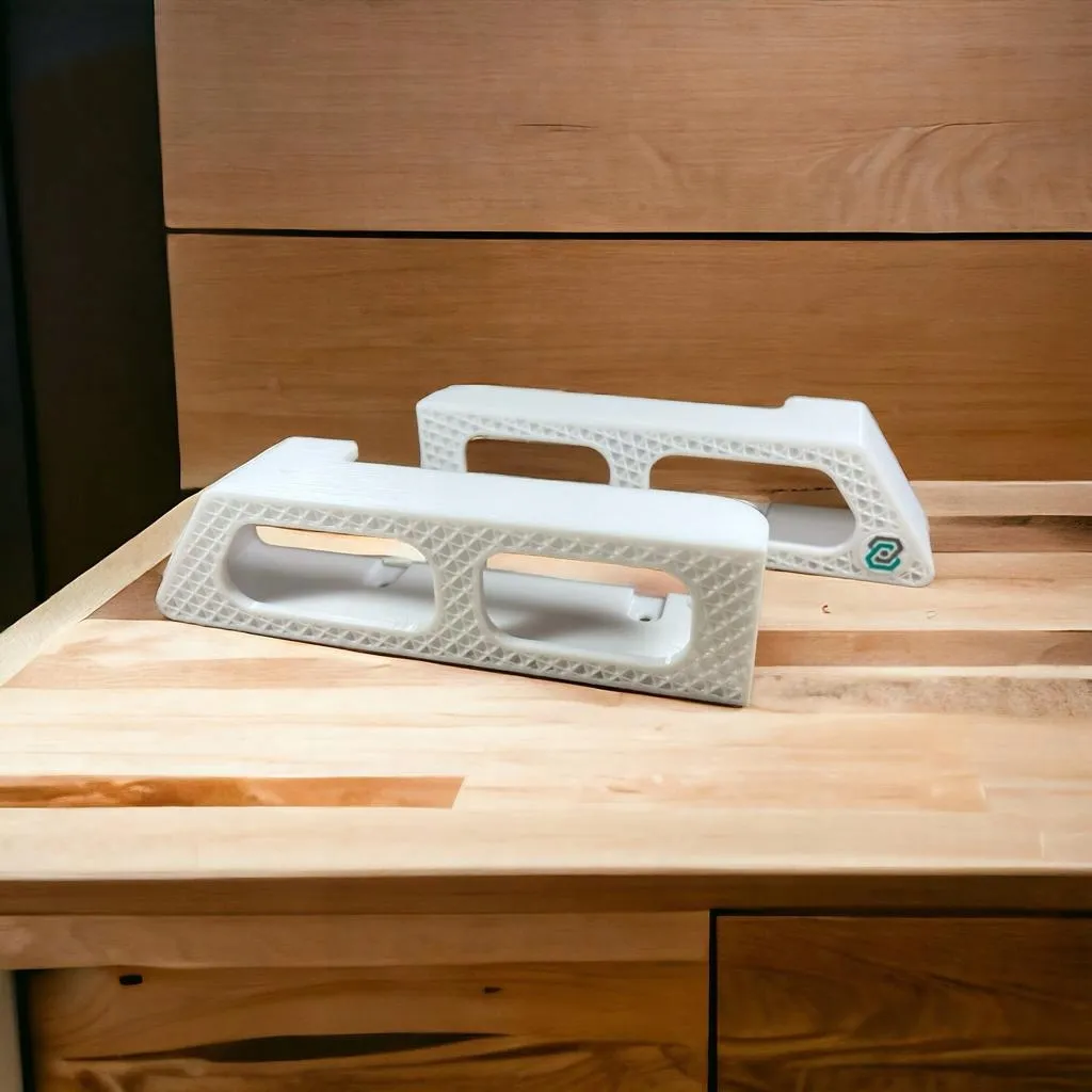 uchwyt-scienny-do-laptopa-notebooka-40mm-delospro-white