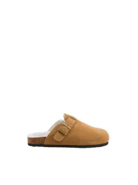 brazowe-skorzane-buty-klapki-mule-ocieplane-wsuwane-sprzaczka