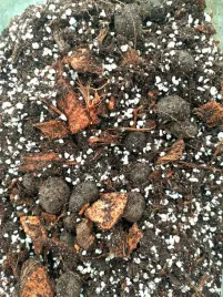 mieszanka-do-kwiatow-podloze-uniwersalne-bigos-25l