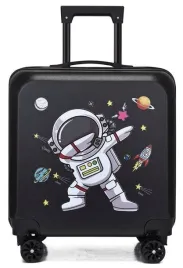 kosmos-kosmonauta-walizka-na-kolkach-dla-dzieci-czarna-wakacje-szyfr