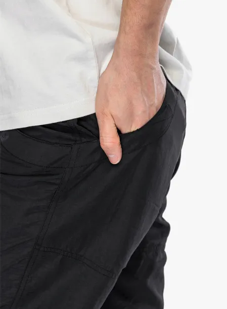 spodenki-kavu-big-eddy-short-black-m-wlasciwosci-szybkoschnace
