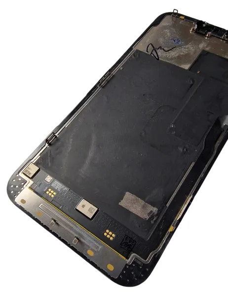 wyswietlacz-oled-do-apple-iphone-13-pro-rodzaj-wyswietlacza-oled