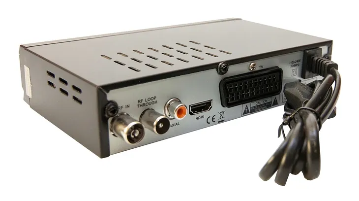 tuner-dvb-t-dekoder-cyfrowy-tv-dvbt-2-scart-hdmi-kod-producenta-mat-820t