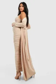 narzutka-bezowa-gladka-dluga-klasyczna-prosta-dlugi-rekaw-boohoo-42