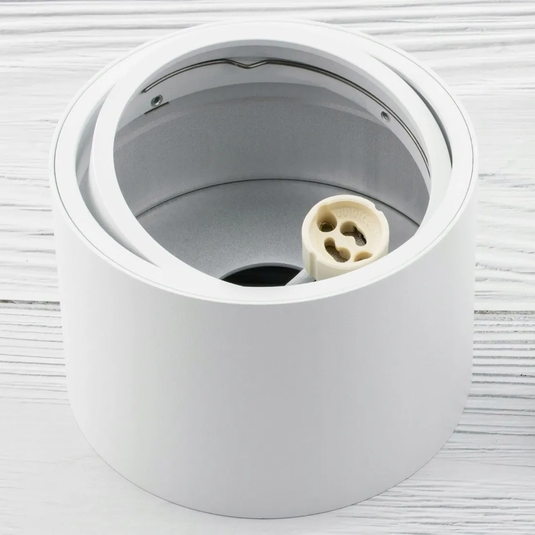 spot-okragly-lumiled-bialy