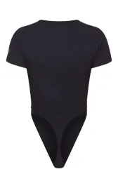 czarne-body-prazkowane-krotki-rekaw-klasyczne